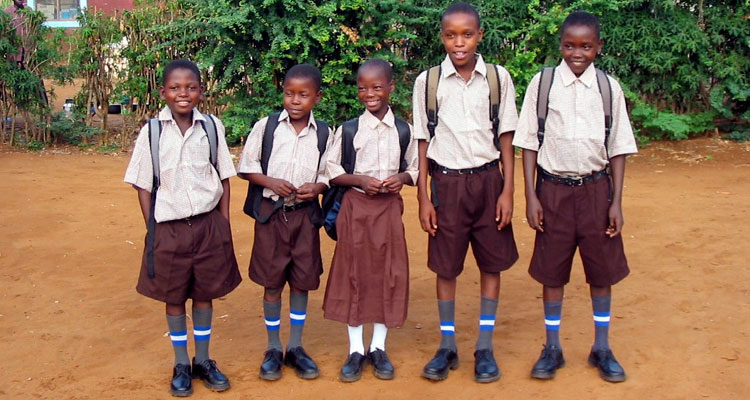Si va avanti! Il Governo kenyota ha riconosciuto la Casa dei bambini di Mwangaza